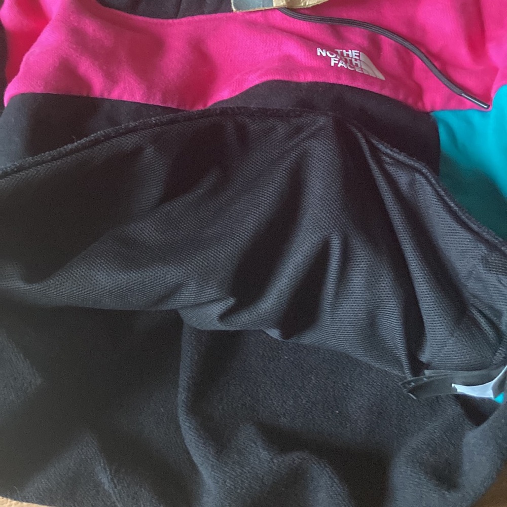 The North Face Hoodie - Picture 6 of 12
